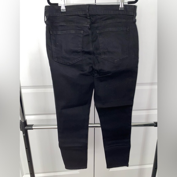 Old Navy Long, High-Waisted Wow Super-Skinny Ankle Jeans - Picture 4 of 4